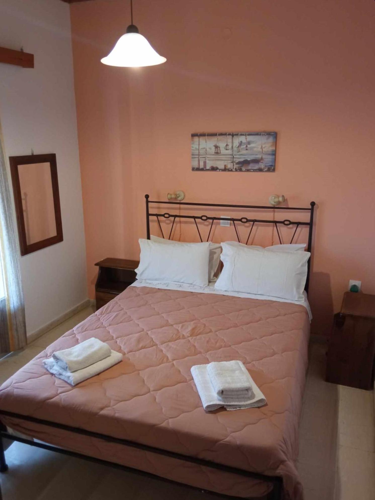 Eftichia Apartment Roda  Exterior foto