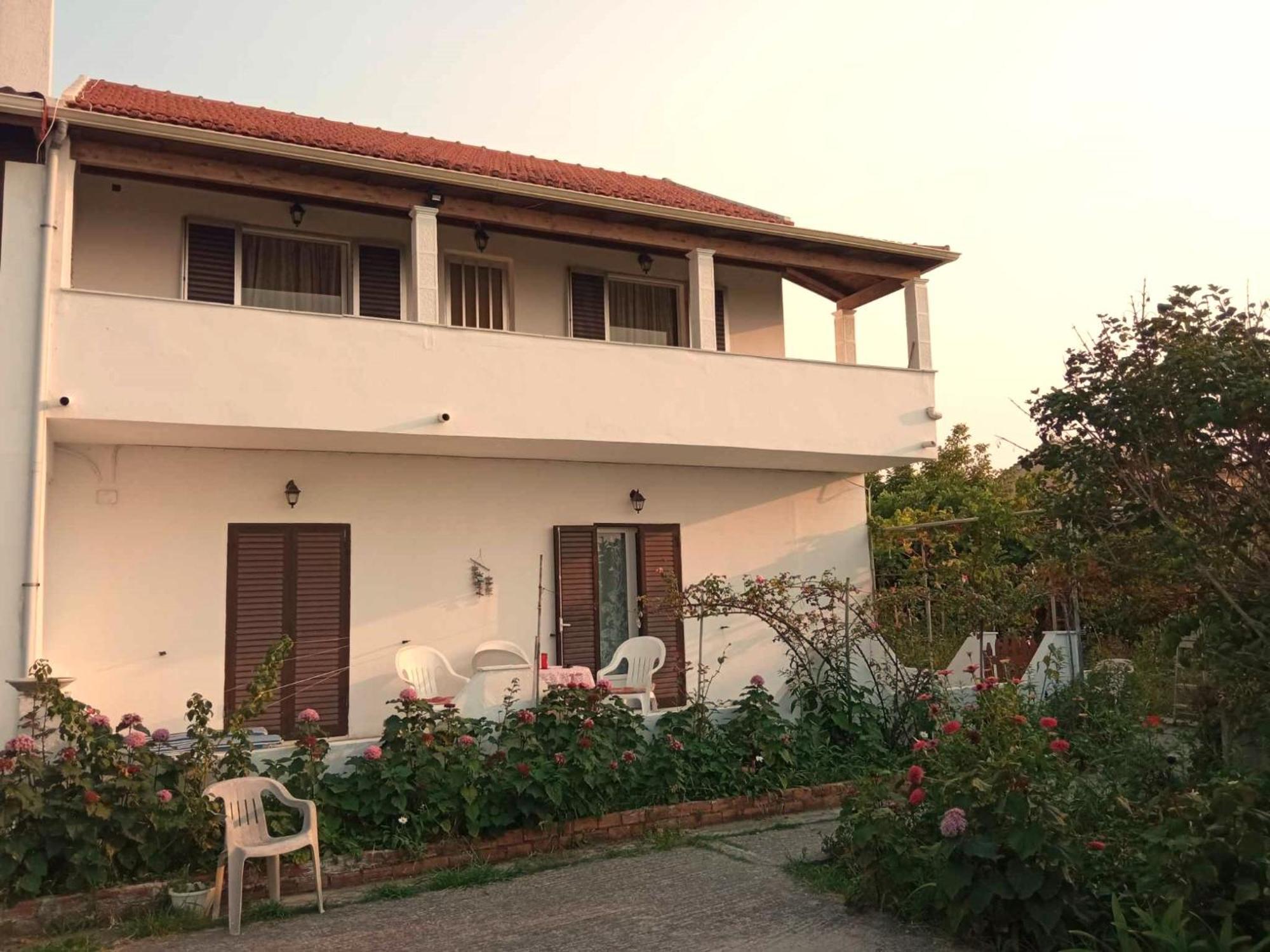 Eftichia Apartment Roda  Exterior foto