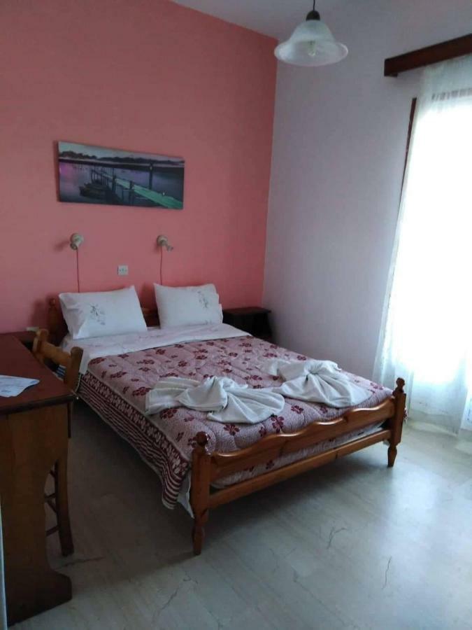 Eftichia Apartment Roda  Exterior foto